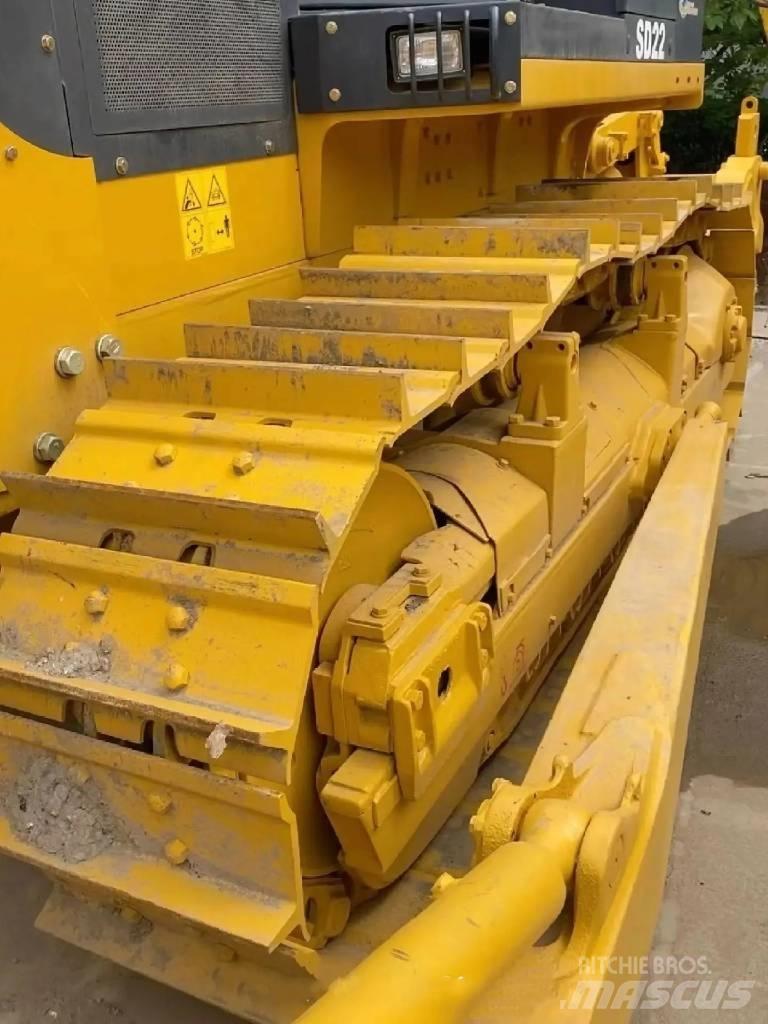 Shantui SD 22 Гусеничні бульдозери