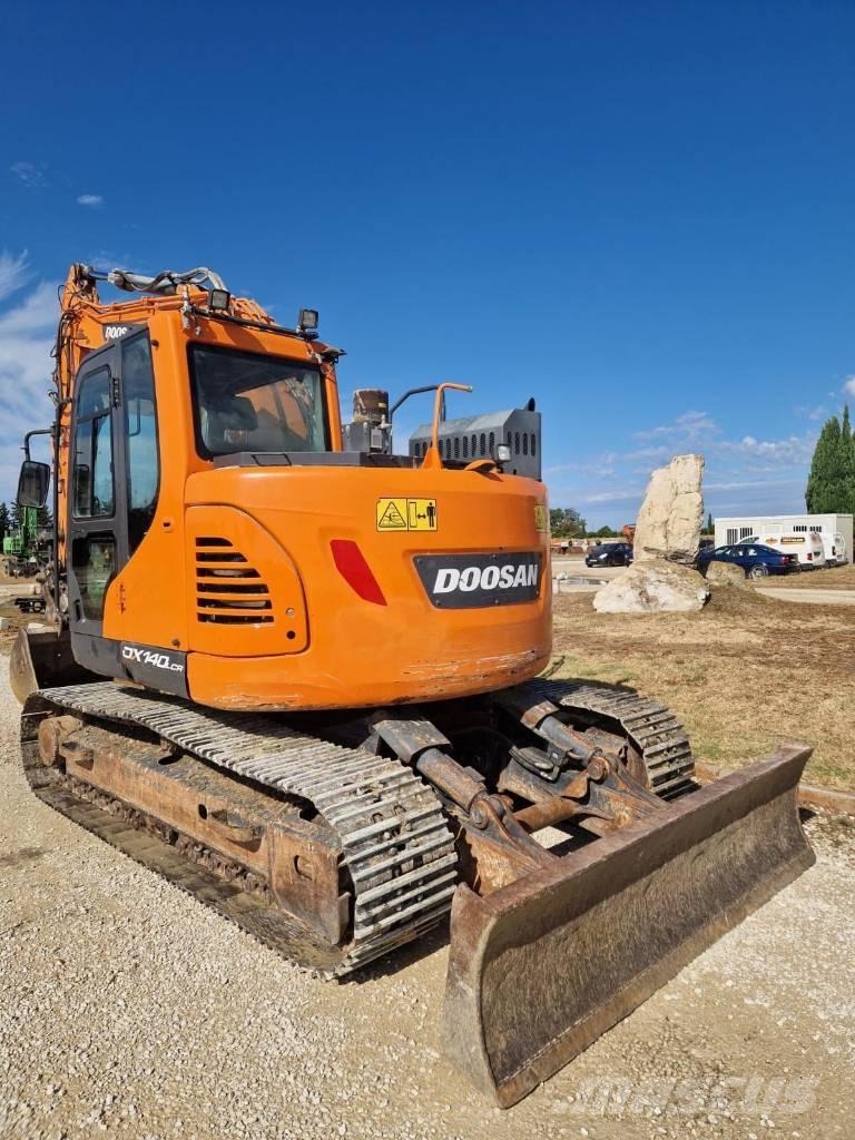 Doosan DX 140 LCR Гусеничні екскаватори