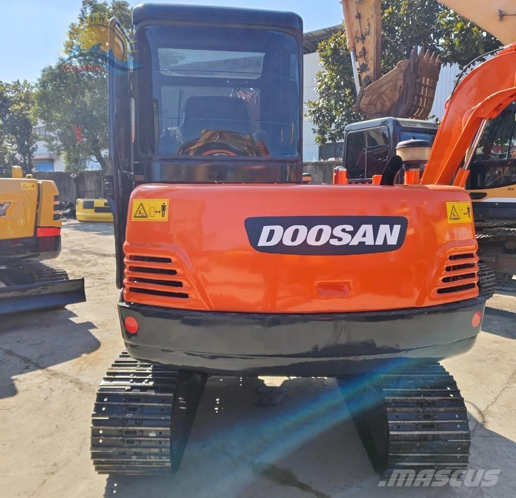 Doosan DH 55 Міні-екскаватори < 7т