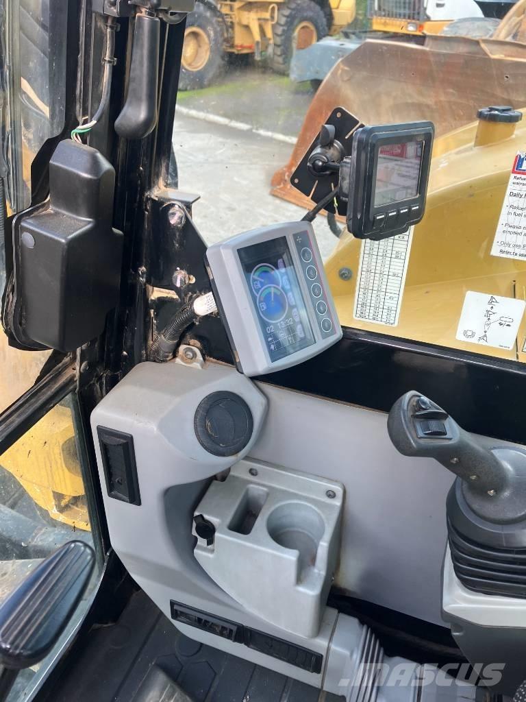 CAT 308 E 2 CR Середні екскаватори 7т. - 12т.