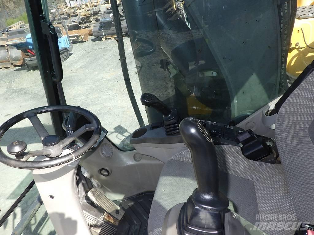 Volvo EW 180 C Колісні екскаватори