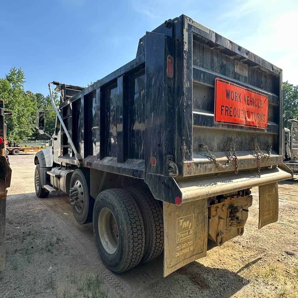 Mack GR 42 F9 Самоскиди