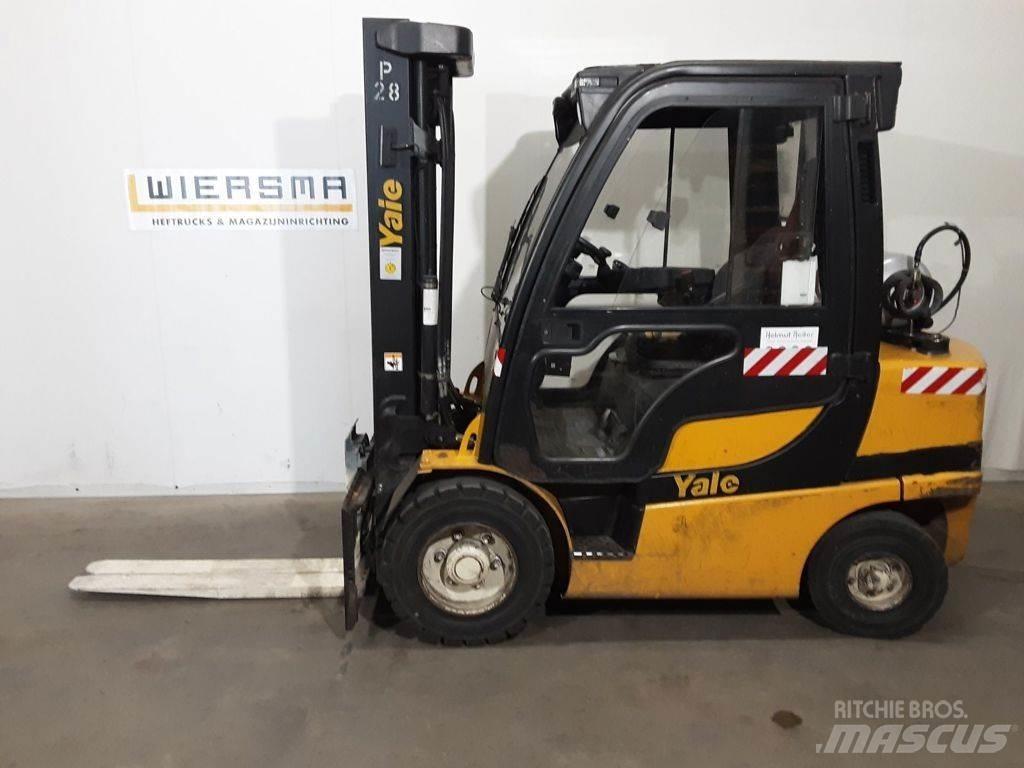 Yale GLP30VX Газові навантажувачі