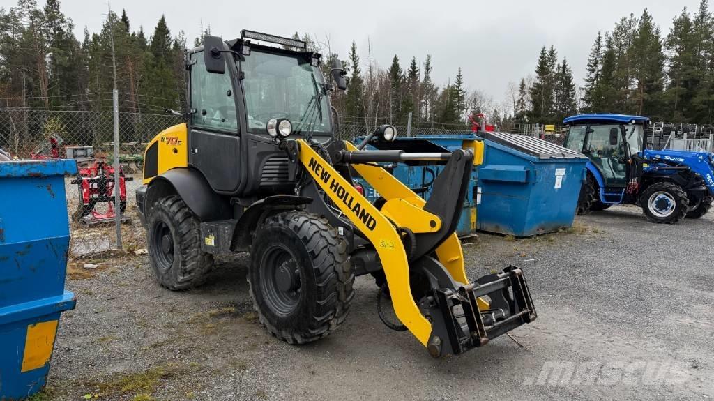 New Holland W70C Фронтальні навантажувачі