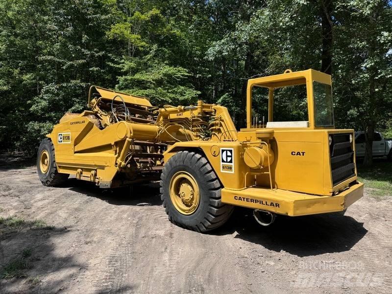 CAT 613 B Скрепери