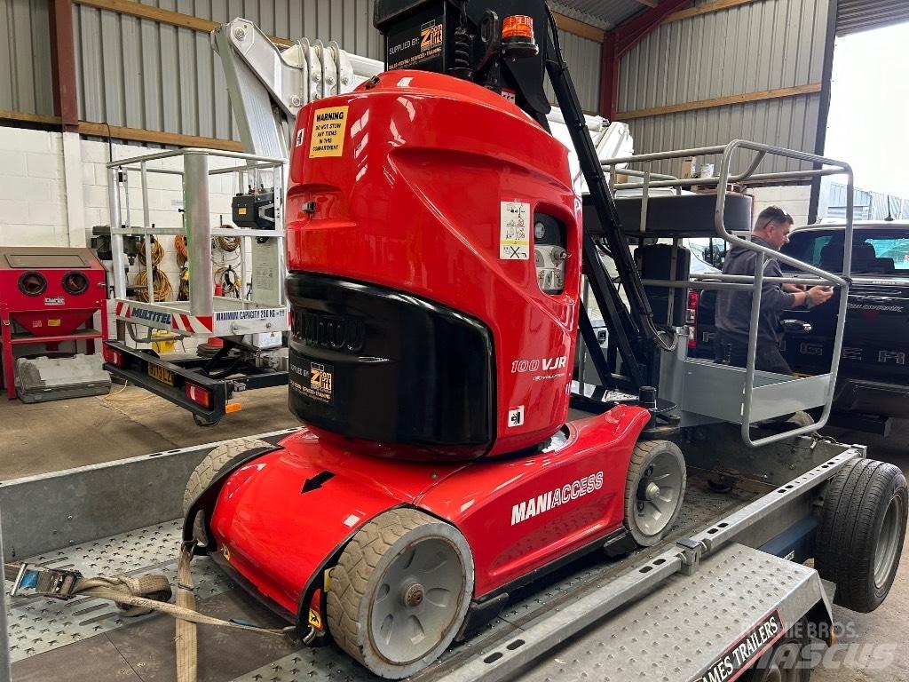 Manitou 100 VJR Вертикальні щоглові підйомники