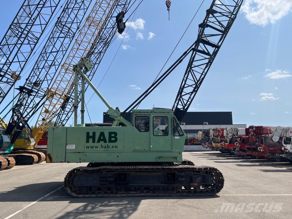 Hitachi KH 150-2 Гусеничні крани