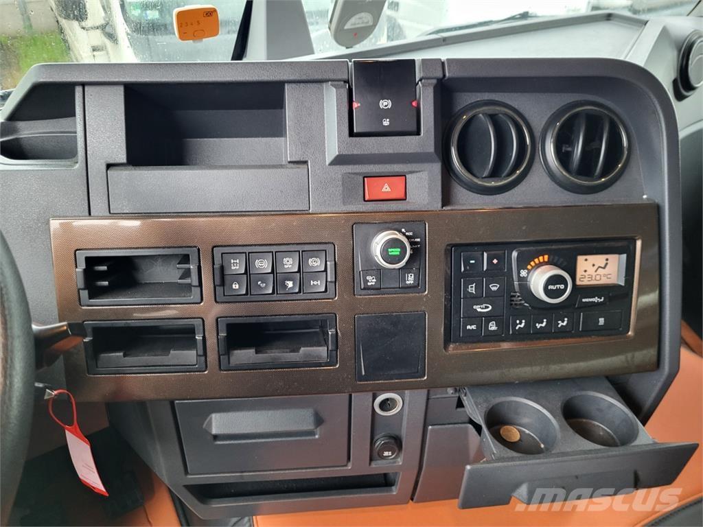 Renault T 430 Шасі з кабіною