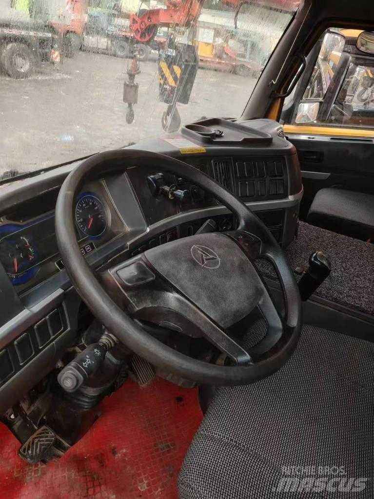 Sany STC1300C8 автокрани