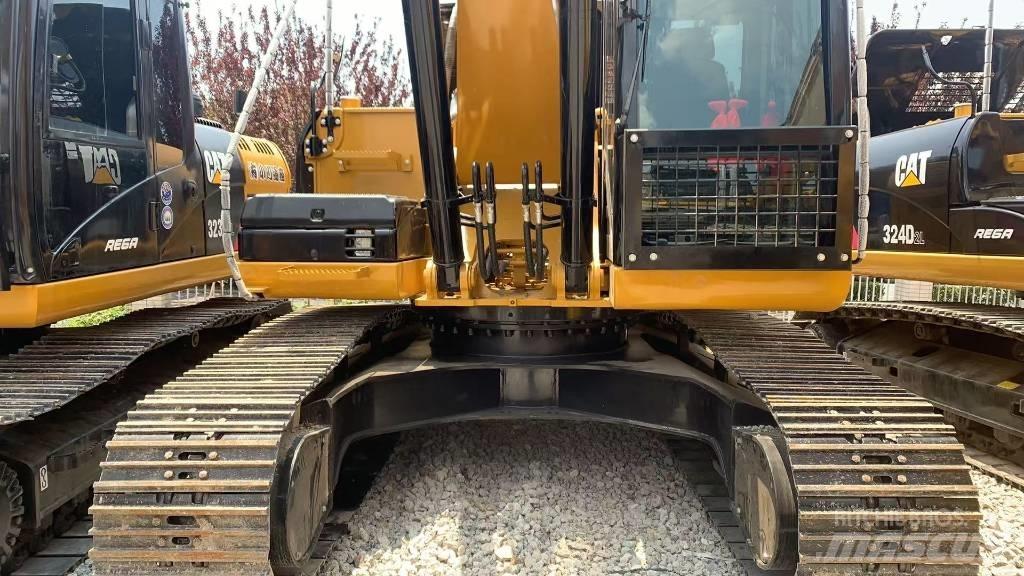 CAT 325 D Гусеничні екскаватори