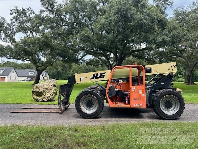 JLG G 6-42 A Телескопічні навантажувачі