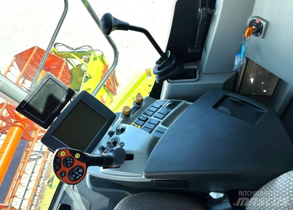 CLAAS Tucano 450 Зернозбиральні комбайни