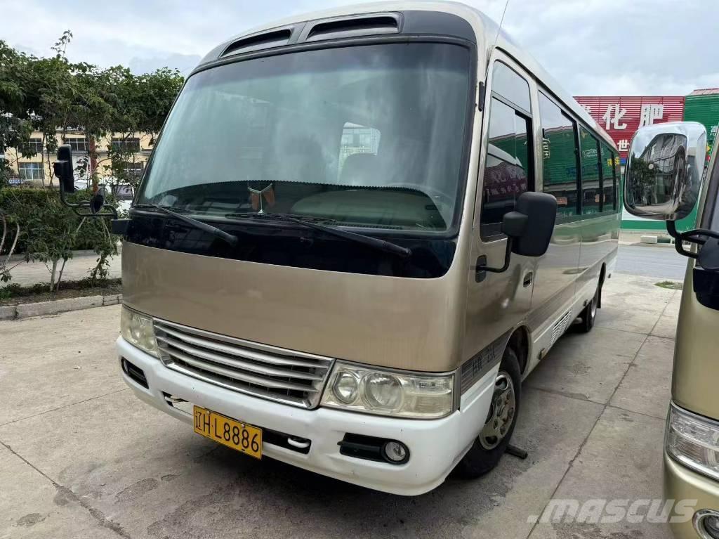 Toyota Coaster Bus Мікроавтобуси