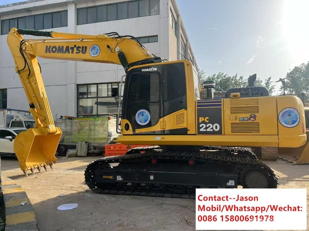 Komatsu PC 220-8 Гусеничні екскаватори