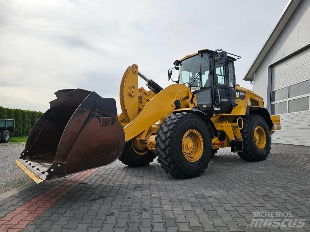 CAT 938 M Фронтальні навантажувачі