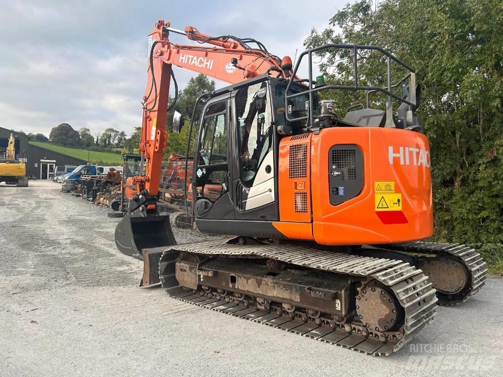 Hitachi ZX 135 US-6 Гусеничні екскаватори