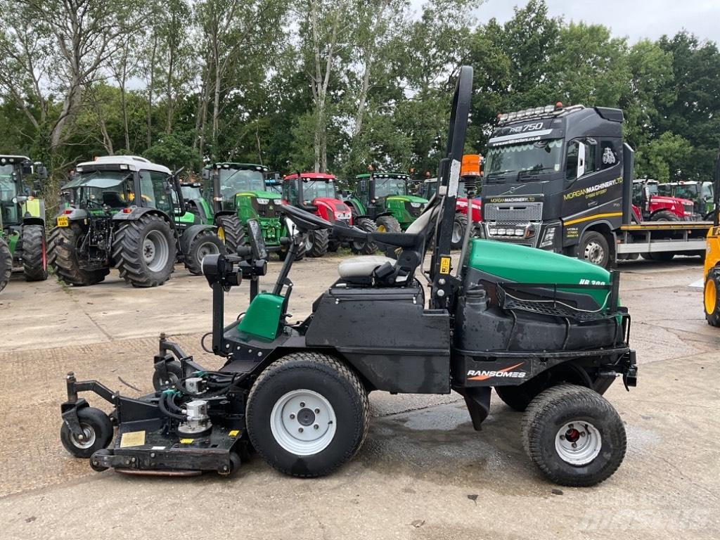 Ransomes HR300 Самохідні газонокосарки