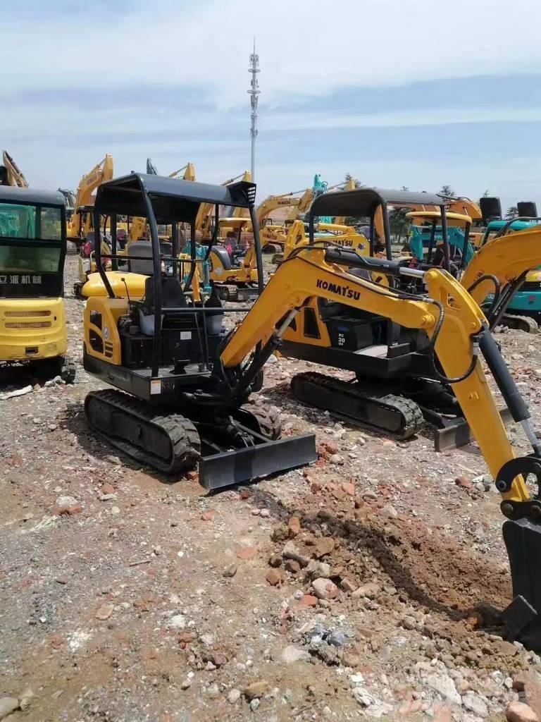 Komatsu PC18 Гусеничні екскаватори