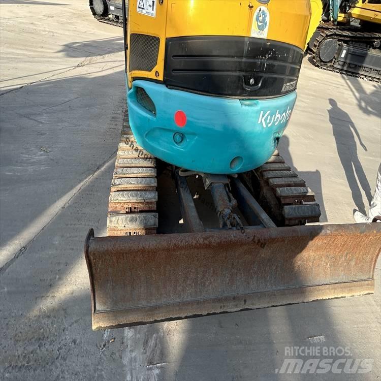 Kubota 30 Гусеничні екскаватори