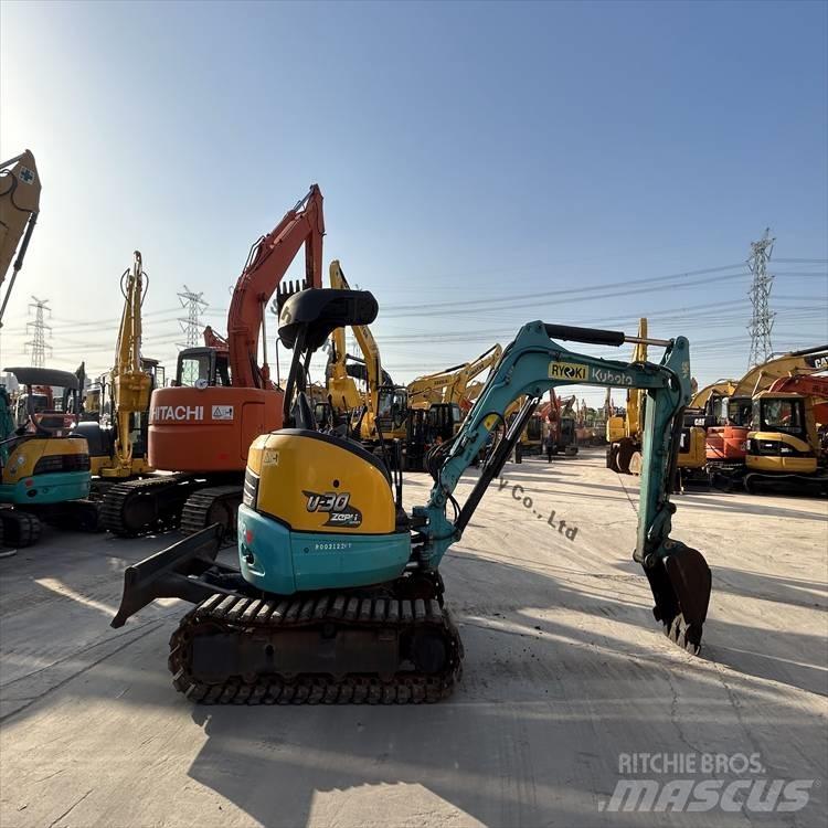 Kubota 30 Гусеничні екскаватори