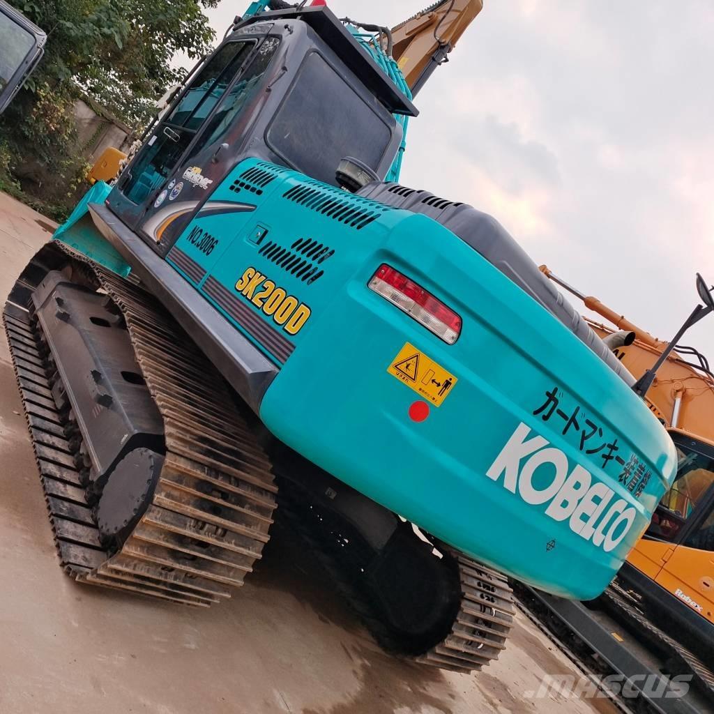 Kobelco SK 200 Гусеничні екскаватори