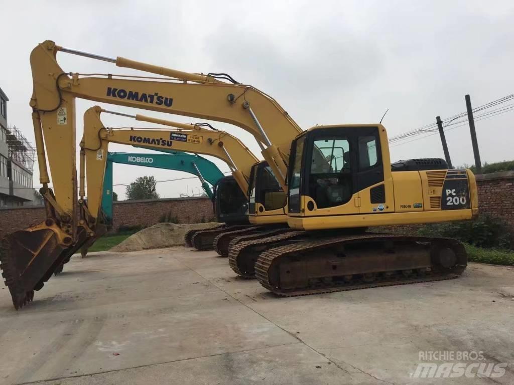 Komatsu pc200-8 Гусеничні екскаватори