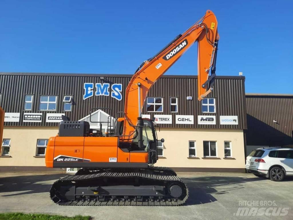 Doosan Dx225LC-7 Гусеничні екскаватори
