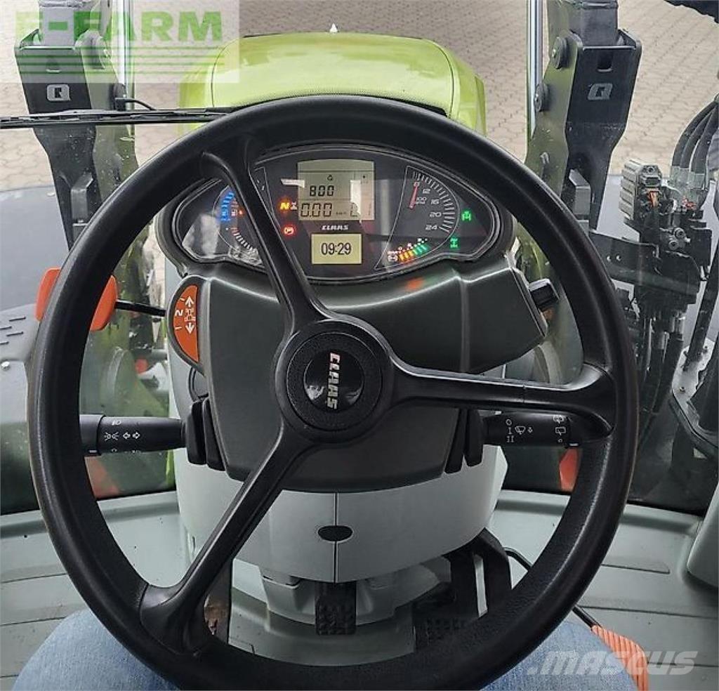 CLAAS arion 510 Трактори