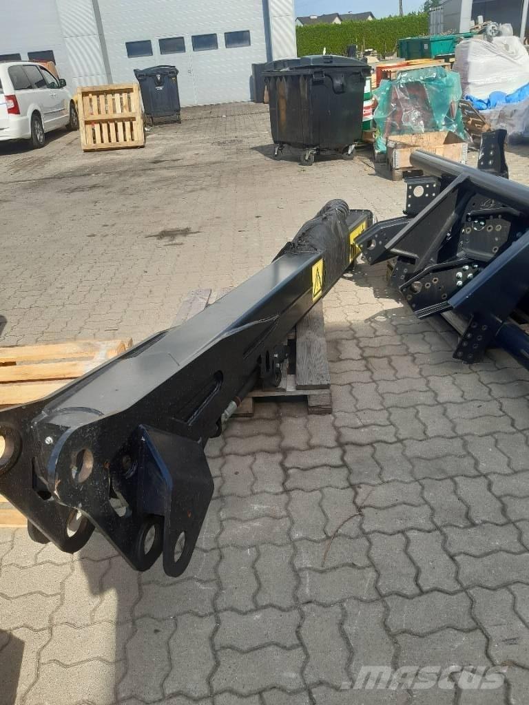 Komatsu 901.6 Крани лісозаготівельних машин