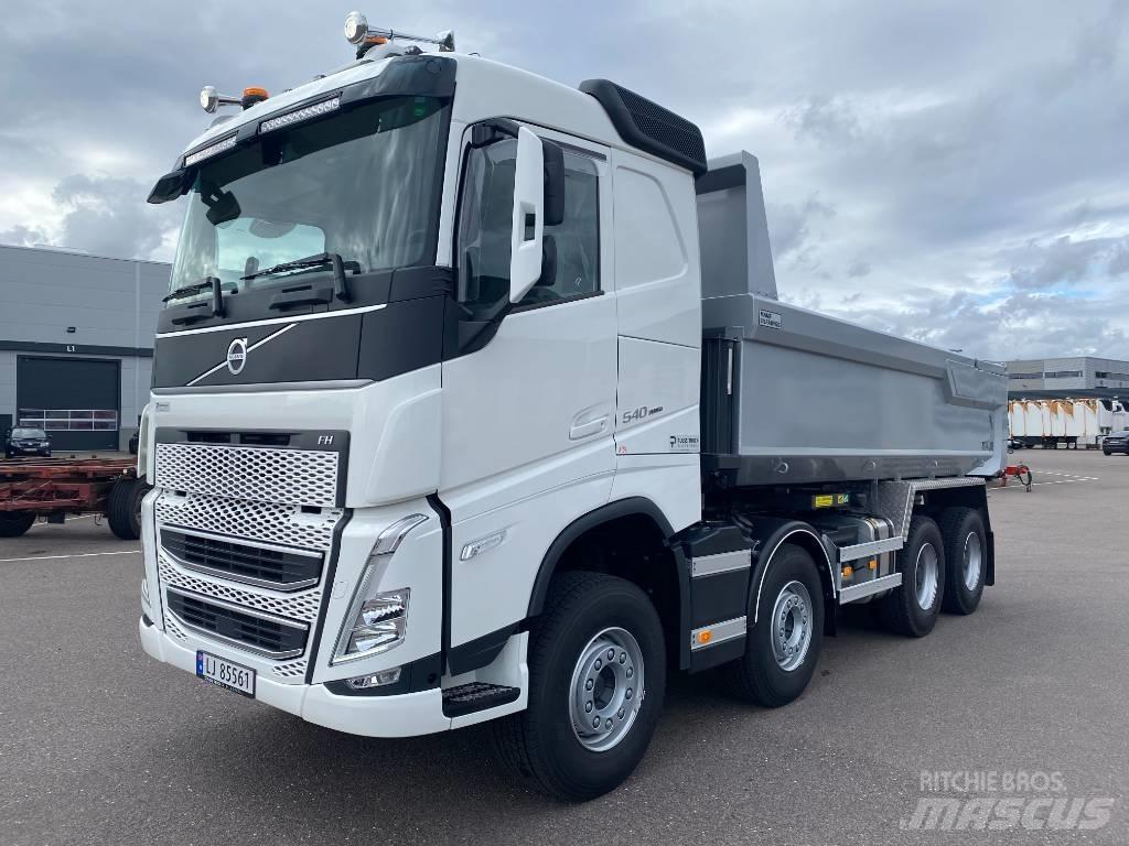 Volvo FH540 8x4 Самоскиди