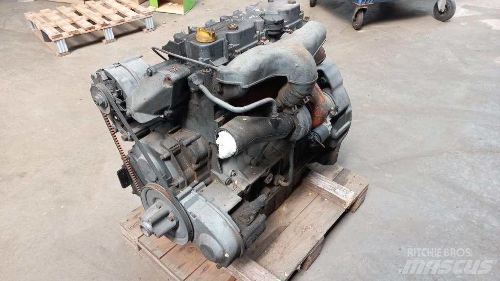 Deutz BF4M2011 Двигуни