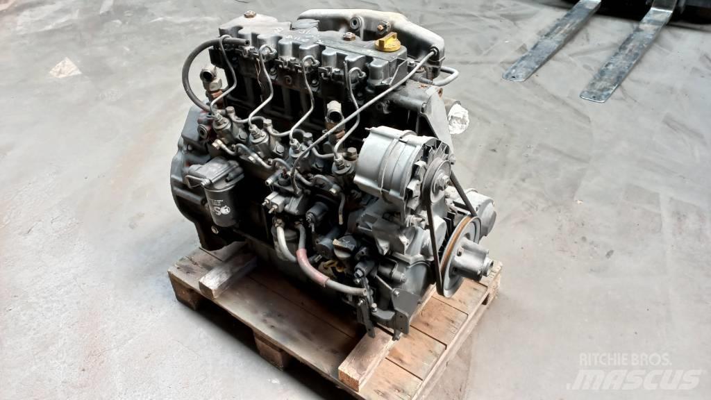 Deutz BF4M2011 Двигуни