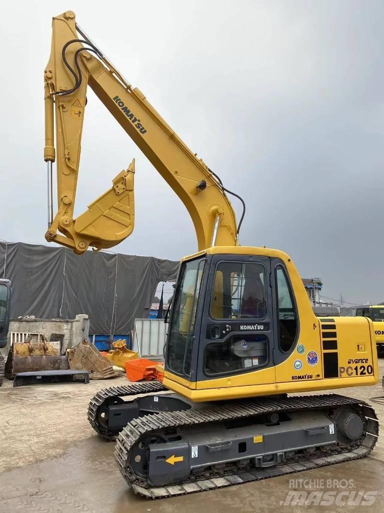 Komatsu PC 120 Гусеничні екскаватори