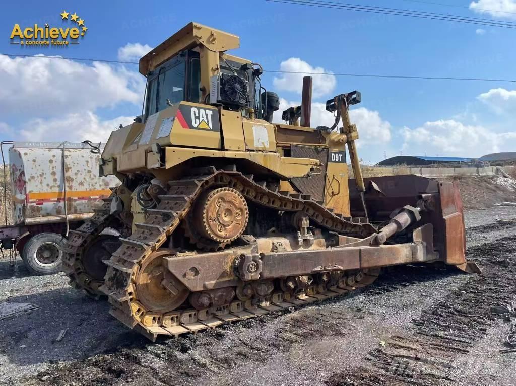 CAT D 9 T Гусеничні бульдозери