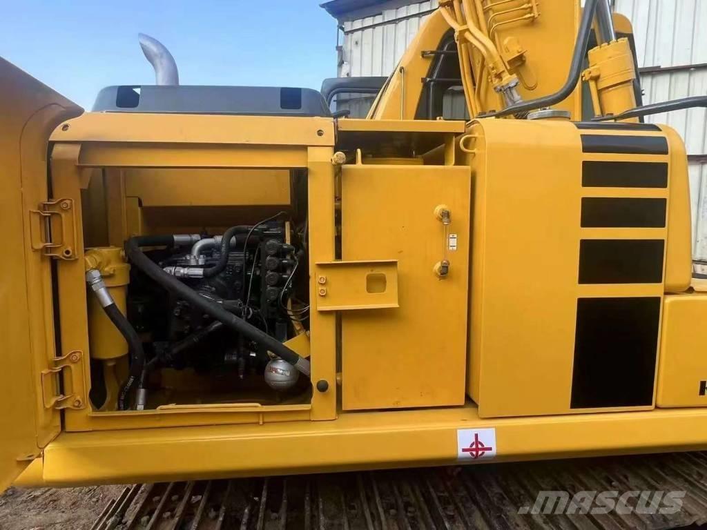 Komatsu PC 120 Гусеничні екскаватори