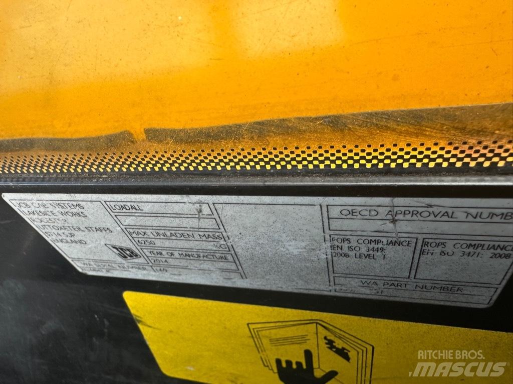 JCB 520-40 Телескопічні навантажувачі