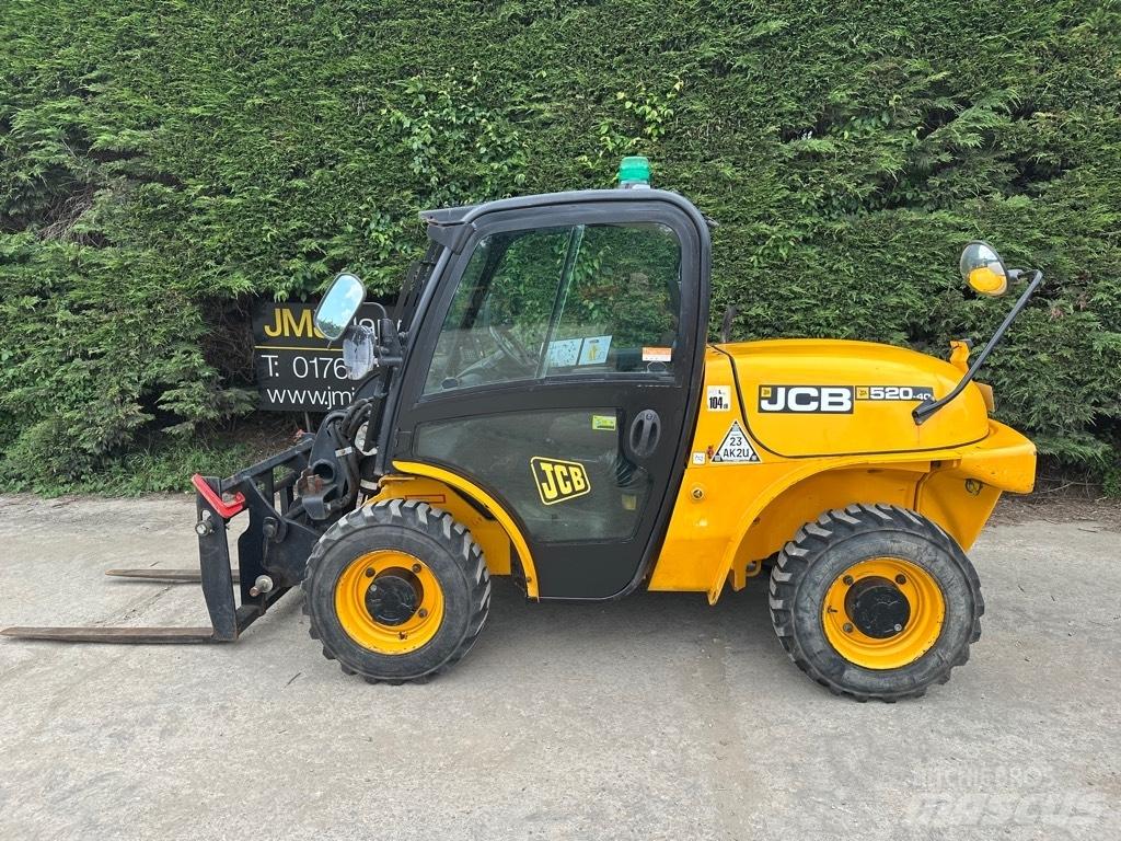 JCB 520-40 Телескопічні навантажувачі