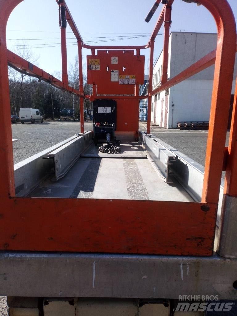 JLG 2630 ES Підйомники-ножиці