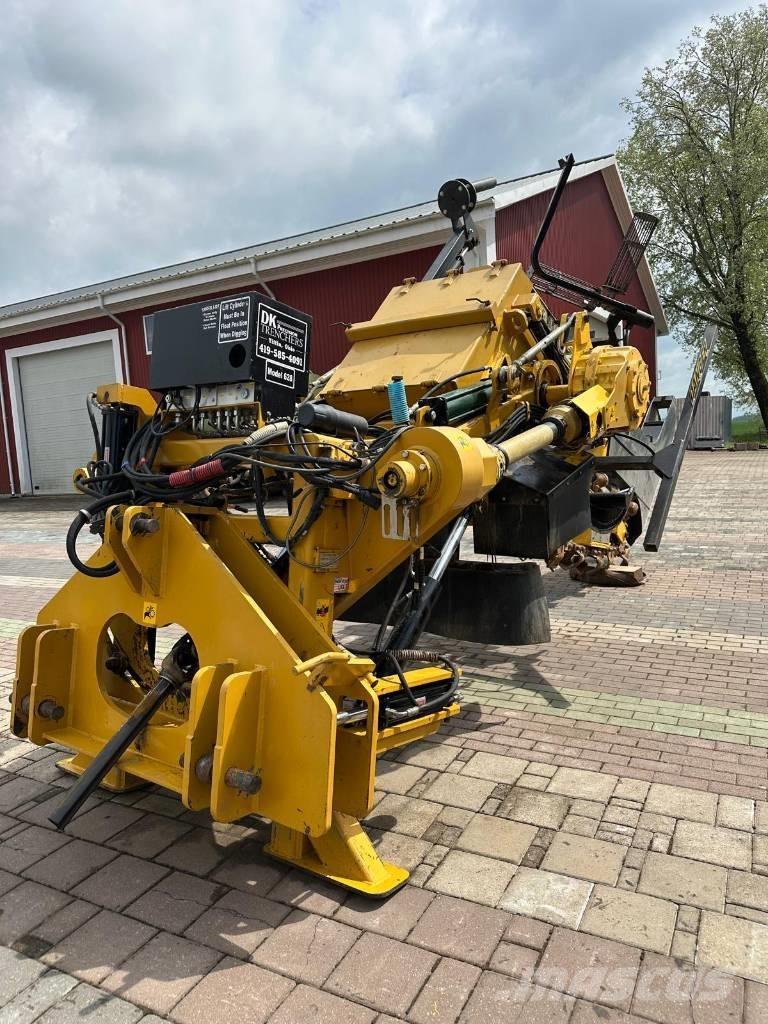  DK Trenchers 628 Канавокопачі