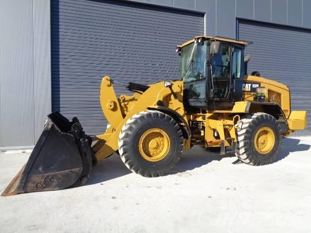 CAT 938 K Фронтальні навантажувачі