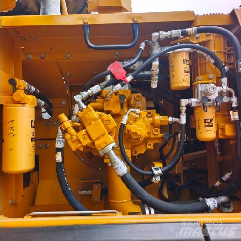 CAT 336 D 2 Гусеничні екскаватори