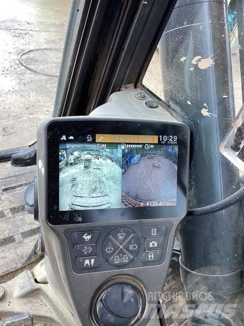 CASE CX 130 D Гусеничні екскаватори