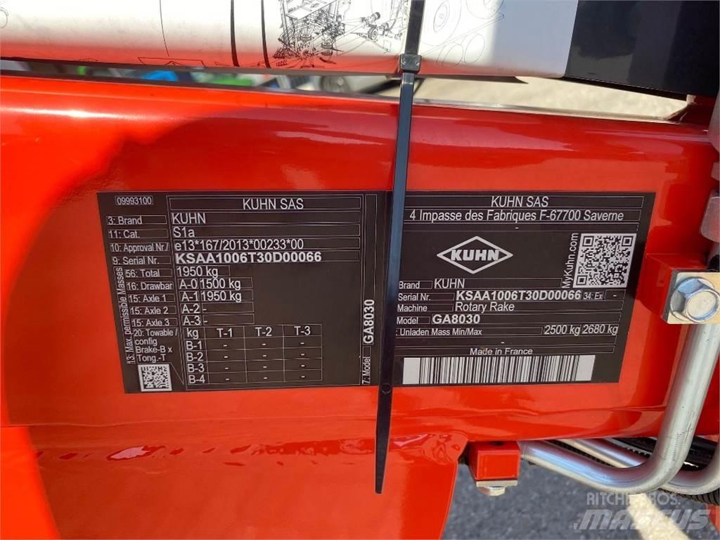 Kuhn GA8030 Прибиральні комбайни