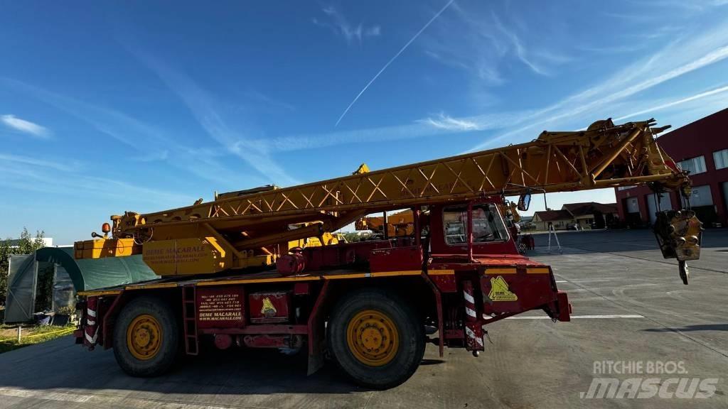 Liebherr LTM 1025 автокрани