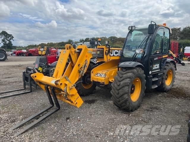 JCB 538-60 Телескопічний навантажувач