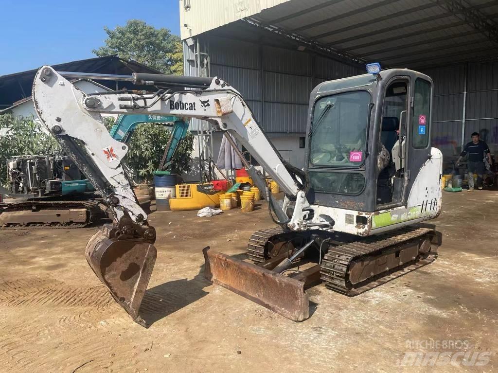 Bobcat 331 Гусеничні екскаватори