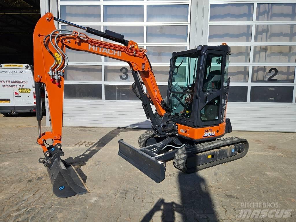 Hitachi ZX38U-6 Міні-екскаватори < 7т
