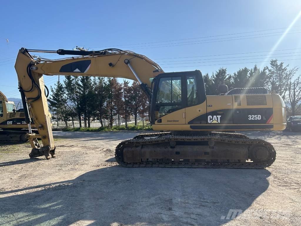 CAT 325 D L Гусеничні екскаватори