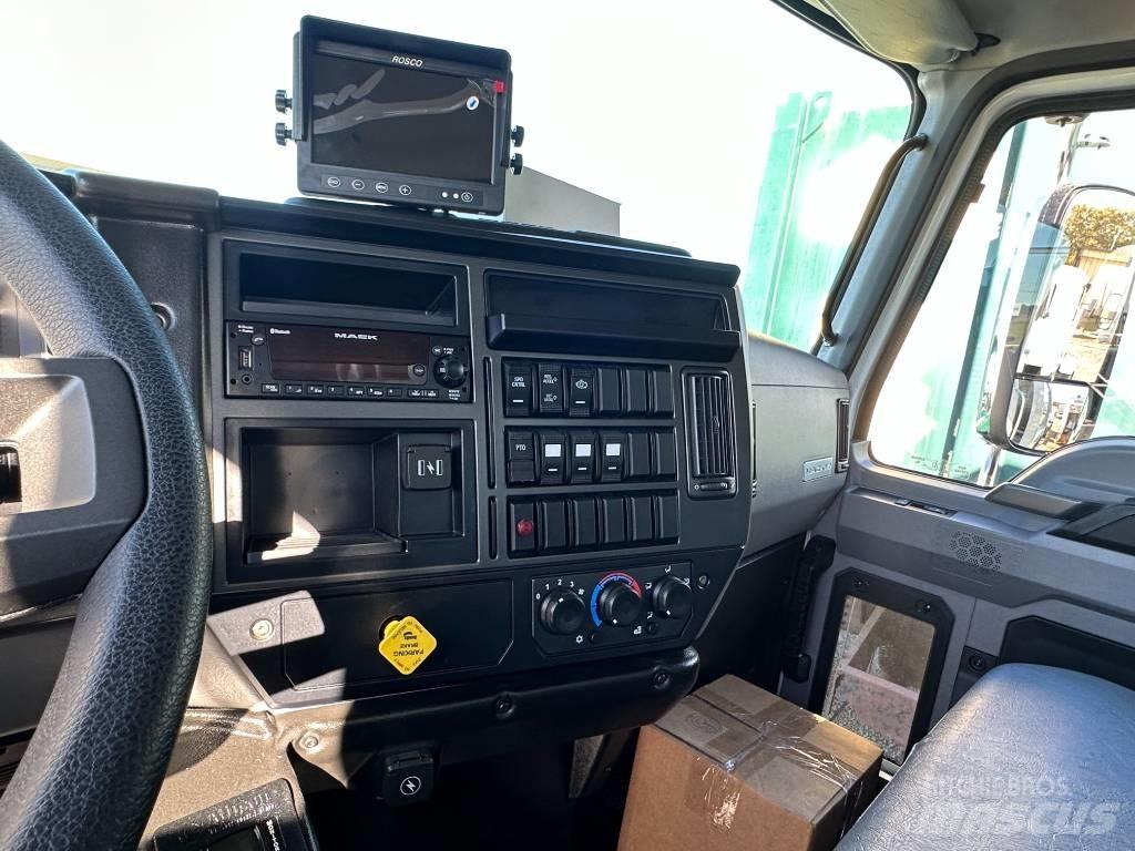 Mack MD6 Сміттєвози