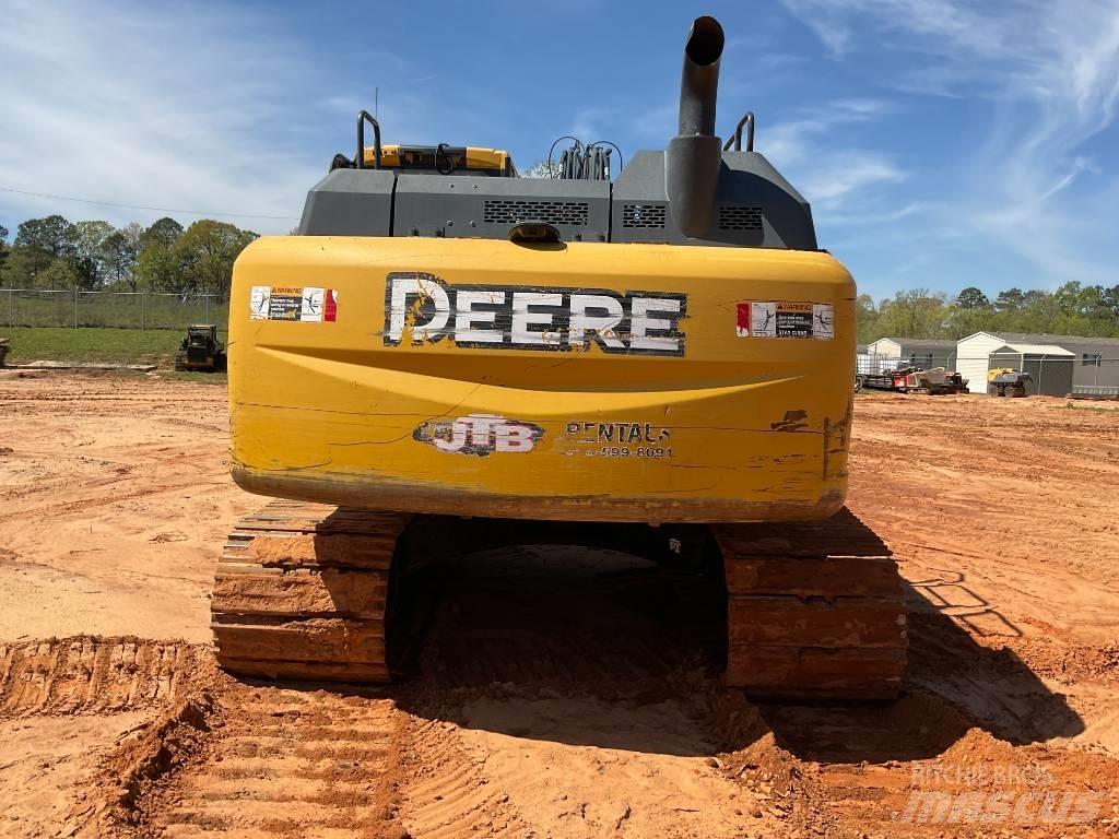 John Deere 210 Гусеничні екскаватори
